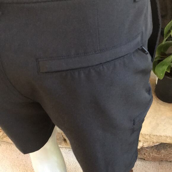 G.H. Bass & Co Black Polyester Shorts Men's Size 32 - Picture 4 of 7